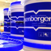 Adhesivo para encuadernacion